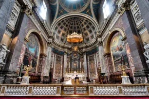 Chancel of the Brompton Oratory, London