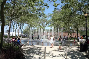 Fountain in Battery Park near Clinton Castle, Lower Manhattan, New York