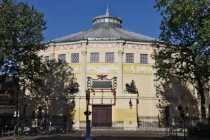 Cirque d'Hiver, the Winter Circus in Paris