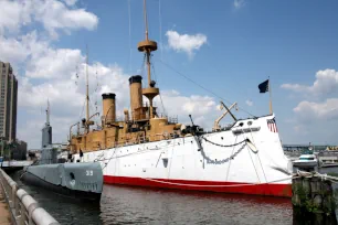 Olympia & Becuna, Independence Seaport Museum, Philadelphia