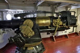 Gun of the Olympia at the Seaport Museum in Philadelphia